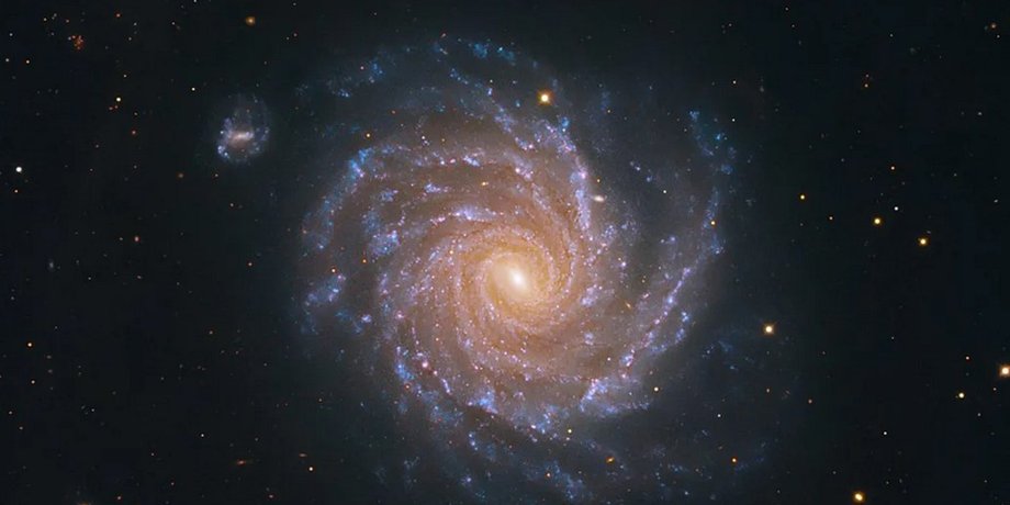 спиральная галактика NGC 1232