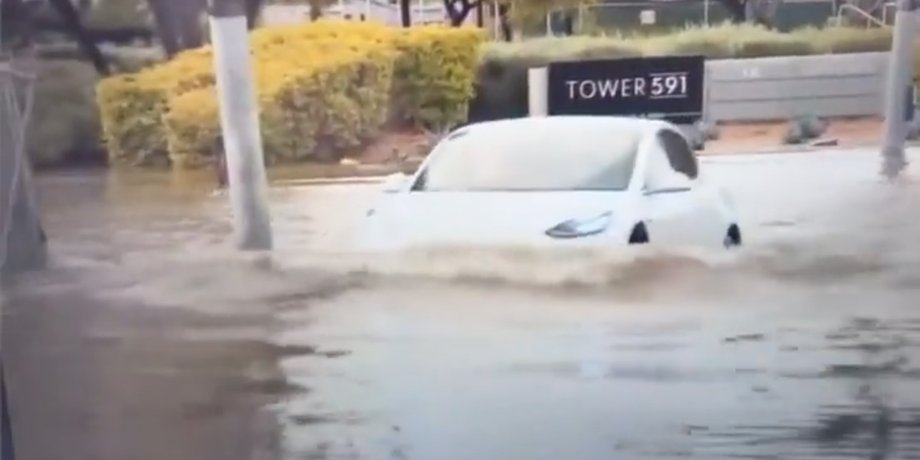 Tesla, Tesla Model 3, Электромобили, Авто, Автомобили, Фото, Видео, Илон Маск, Вода, Дороги