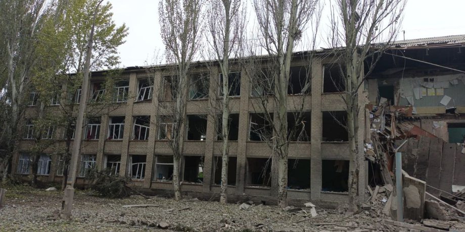 школа миколаївка, донецька область, обстріл, діти