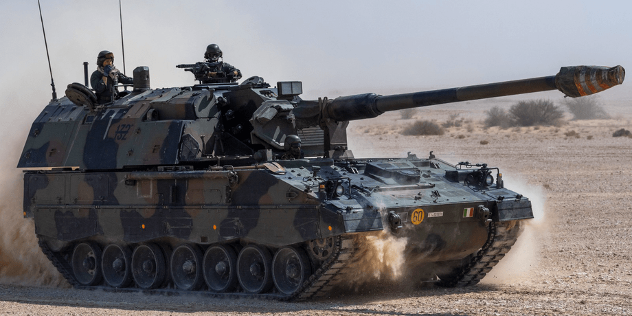 Panzerhaubitze 2000, поставки оружия,