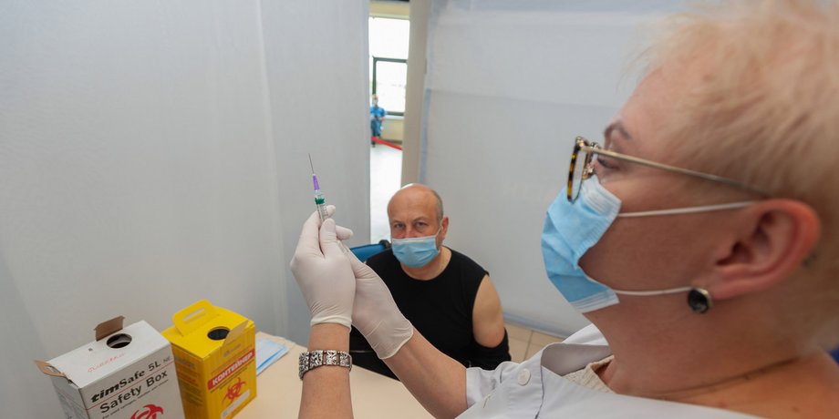 вакцинація від коронавируса, безпечні вакцини