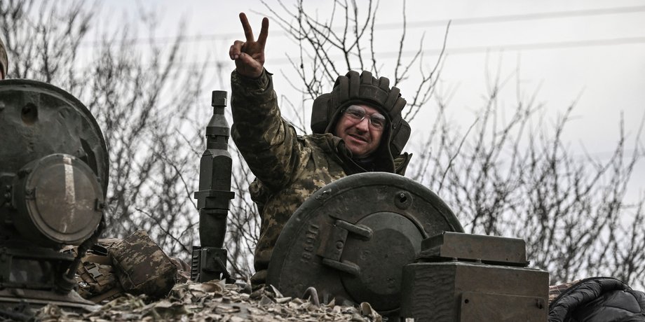 прогнозы на 2025 год, завершится ли война в 2025 году, переговоры в 2025 году
