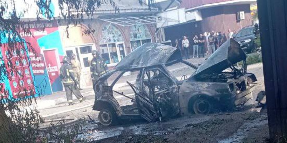 згорілий автомобіль, згорілий автомобіль у Бердянську,