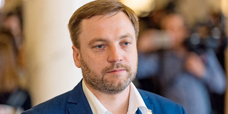 Денис Монастырский