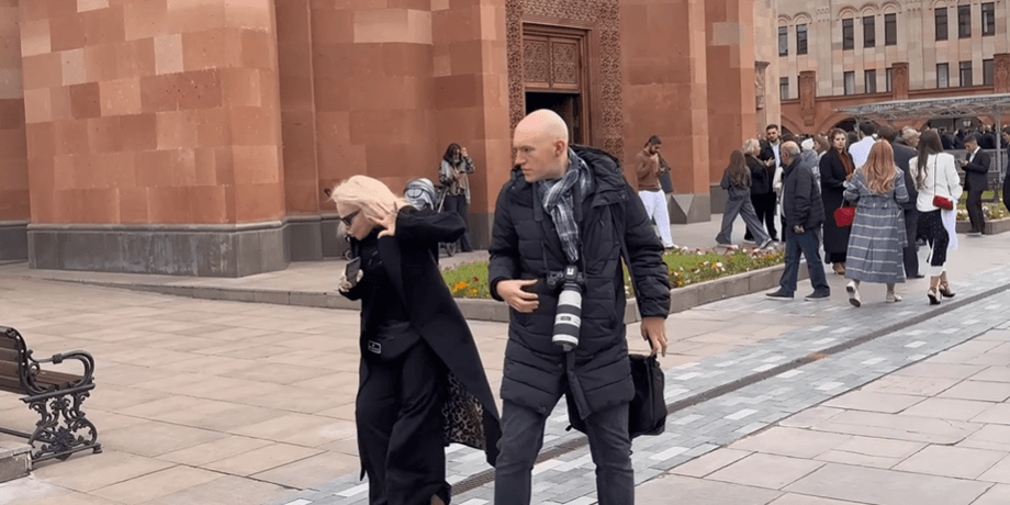 Лариса Долина, певица