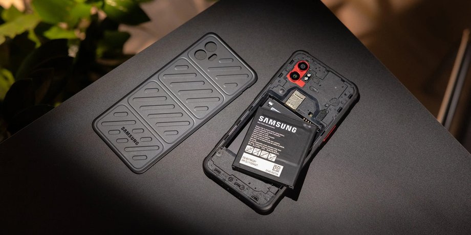 Смартфон Samsung Galaxy XCover 7 Смартфон Samsung Galaxy XCover 7