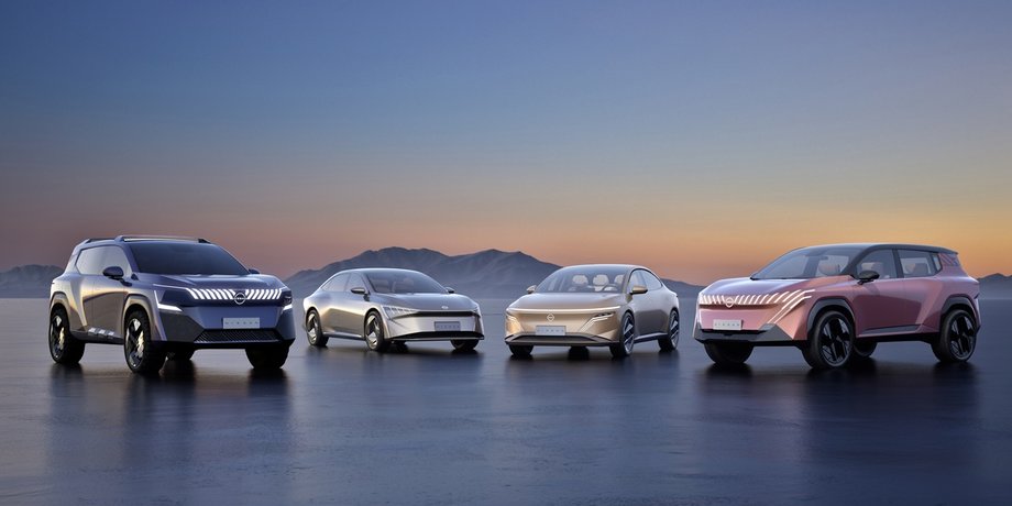 нові ніссан, електромобіль Nissan, кросовер Nissan