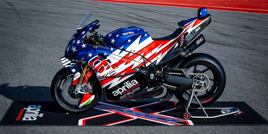 Aprilia RSV4 X