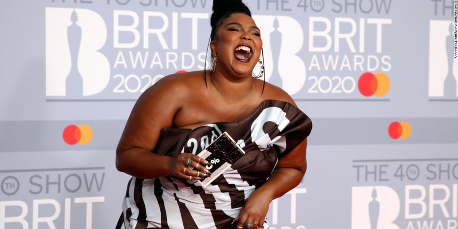 Lizzo на красной дорожке/Фото: Just Jared