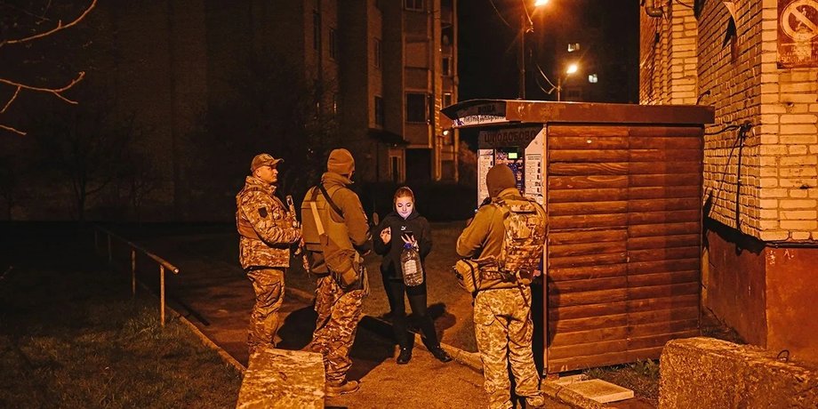 комендантська година порушення