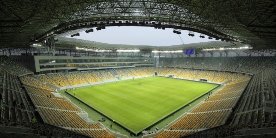 Стадион, Львов-Арена, львов, переименование, степан бандера
