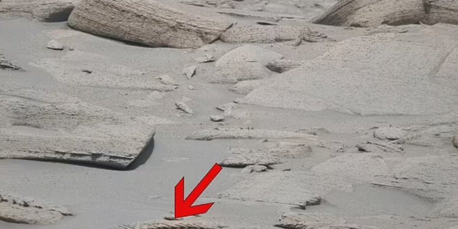 марс