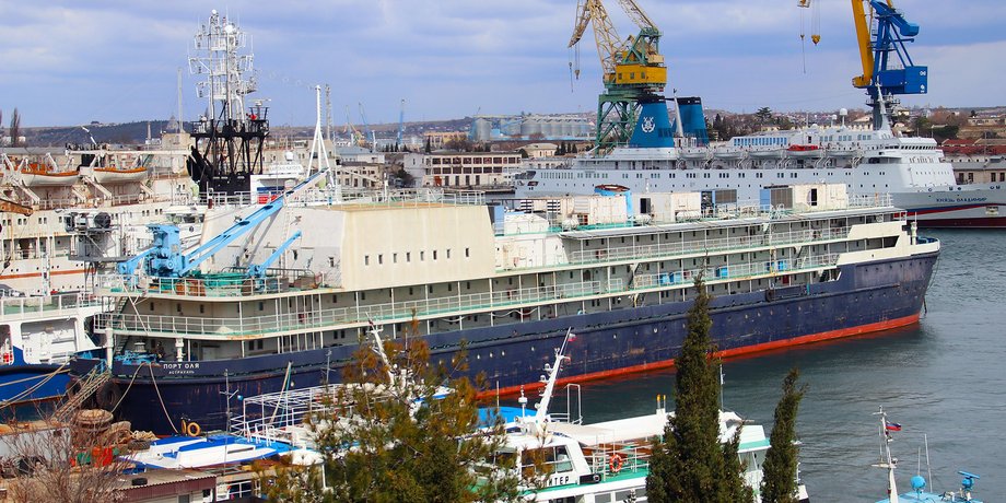 Порт Оля в России подвергся атаке БПЛА