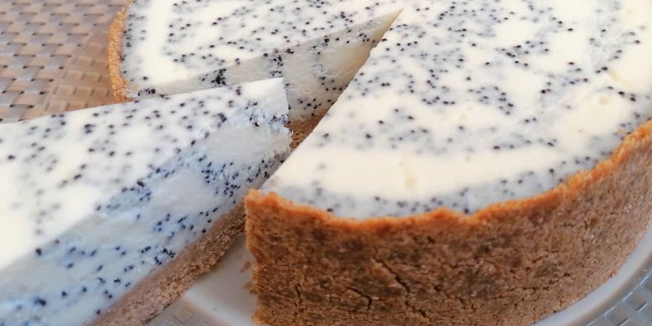 маковий чизкейк, рецепт чизкейку, простий рецепт чизкейку, десерт до чаю в духовці