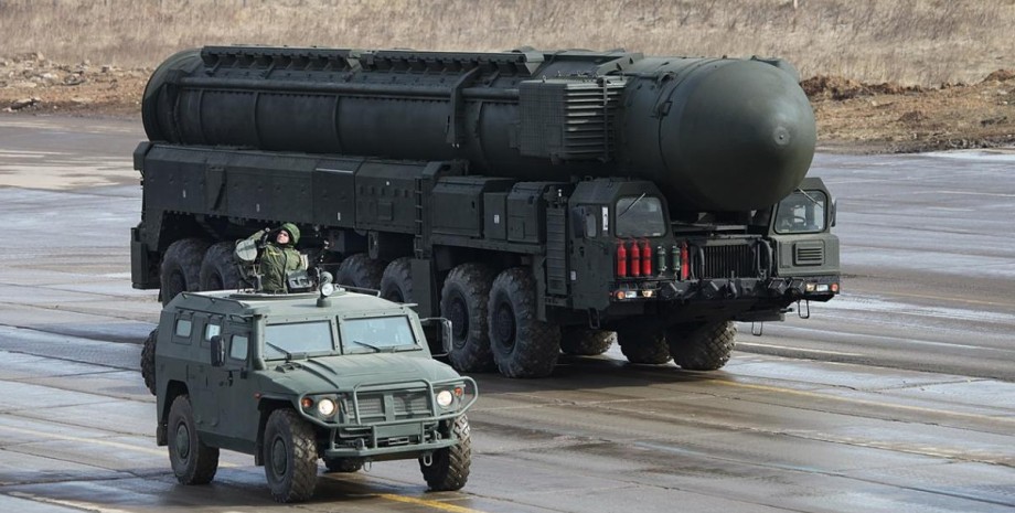 Toute fusée ailée ou balistique de la Fédération de Russie est un transporteur d...