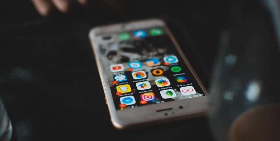 смартфон, додатки