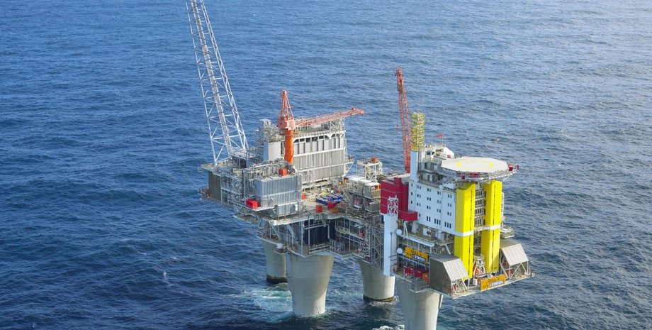 Нефтяная платформа / Фото: korabley.net