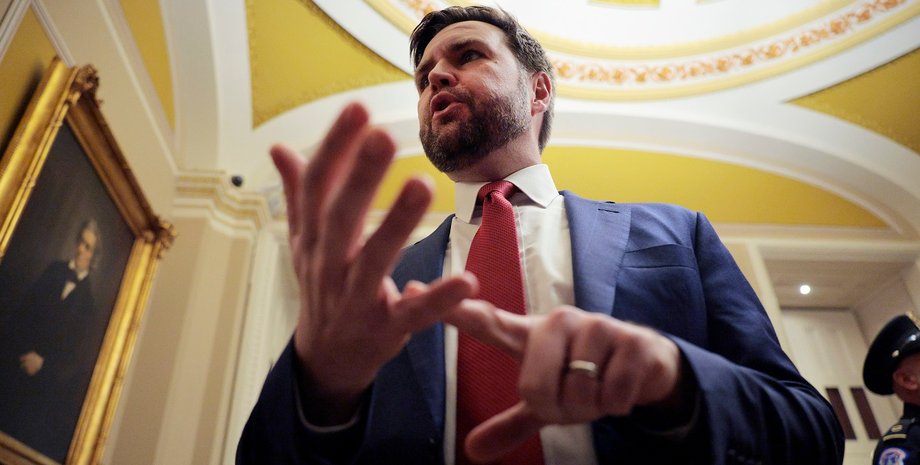 Partager : Le vice-président américain JD Vance estime que le moment est venu po...