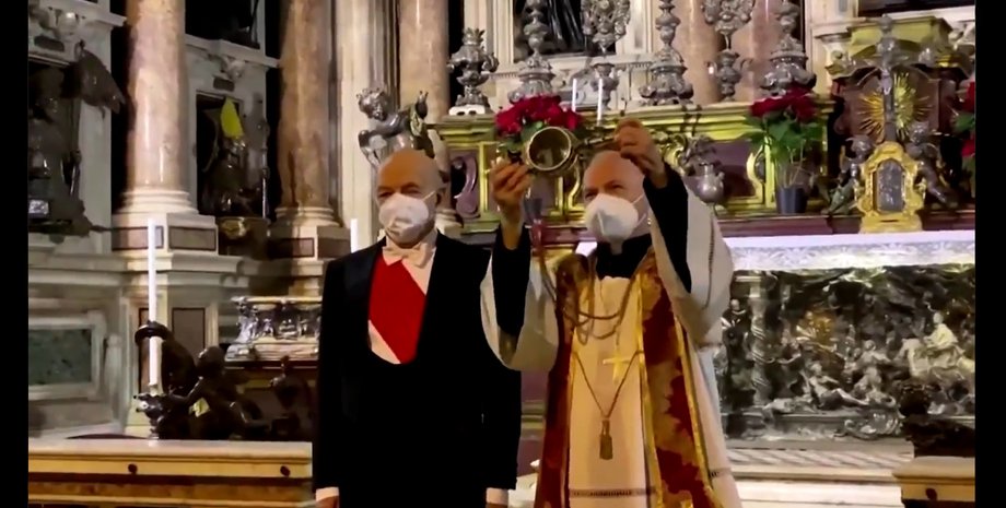 чудо, януария, собор, реликвия