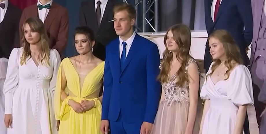 коля лукашенко, сын лукашенко, принц коля, николай лукашенко, дети лукашенко