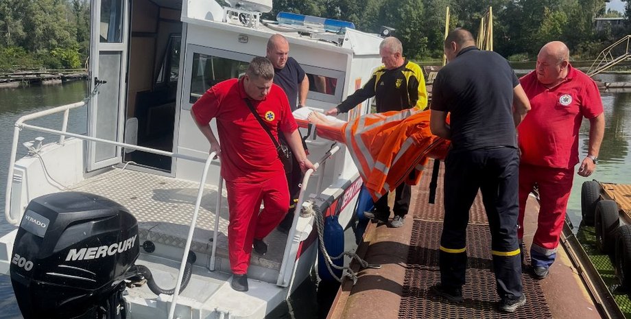 Крюковский мост в Кременчуге не работает