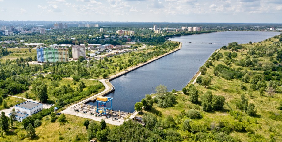 Джерело у командуванні передало, що Росія дійсно може готувати обстріл дамби Киї...