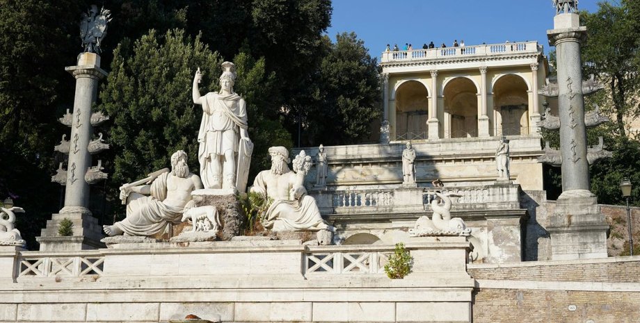 Повседневную жизнь Древнего Рима часто представляют с помощью ярких образов