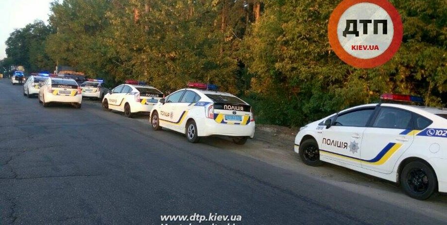 За нарушителем ПДД в Киеве гонялись сразу 8 экипажей полиции