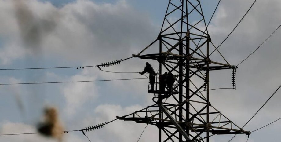 В Україні ремонтні роботи на енергооб'єктах можуть призвести до відключень світла енергетика, відключення світла, відключення електроенегії, графіки відключення світла, енергосистема України