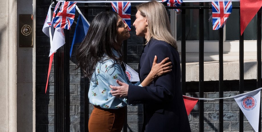 Елена Зеленская, Елена Зеленская на коронации Чарльза ІІІ, Елена Зеленская прибыла в Лондон, Елена Зеленская в Великобритании