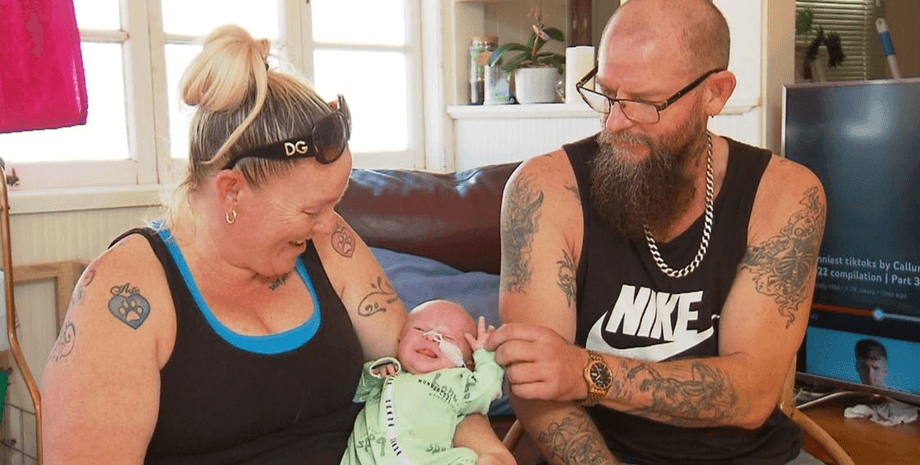 Сім'я, дитина, вагітність, не знала про вагітність, безпліддя, пологи, народила дитину, біль у животі, лікарня