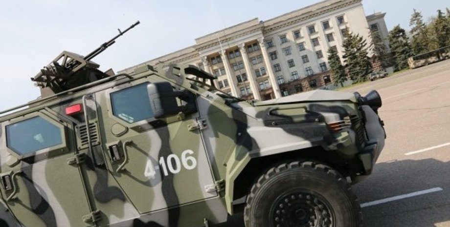 В Одессе силовики провели показательное построение / Фото: УНИАН