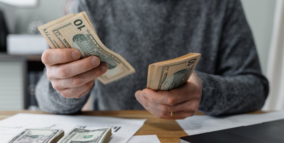 Облікова ставка, фінансова допомога, Національний банк