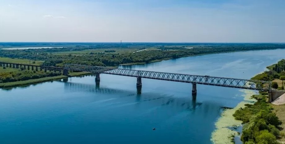 Антонівський міст, Херсон, Антонівський залізничний міст, міст через дніпро в херсоні, зсу розбомбили міст