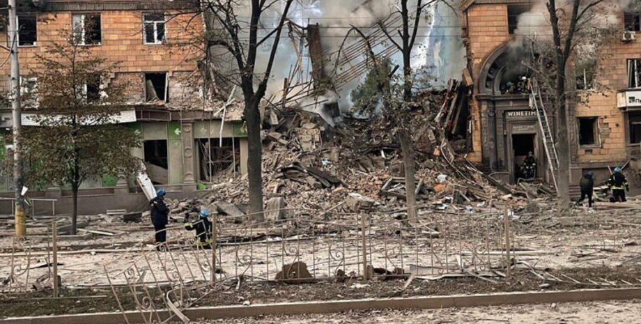 Руйнування у Запоріжжі, обстріл Запоріжжя