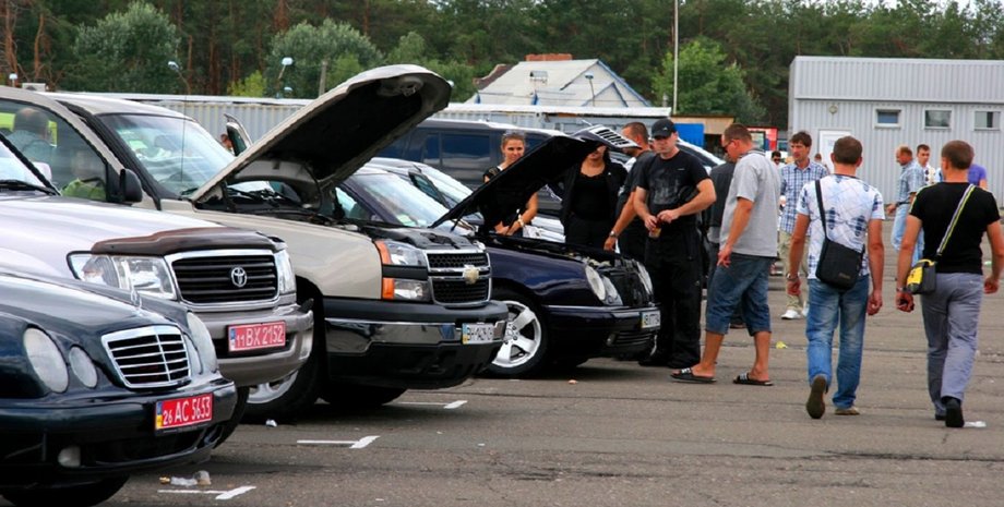 вживані авто