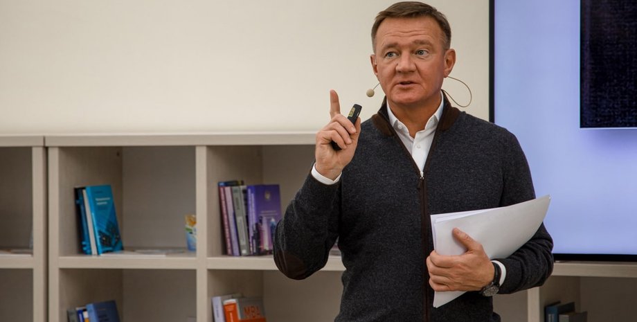 Губернатор, Курская область, Роман Старовойт