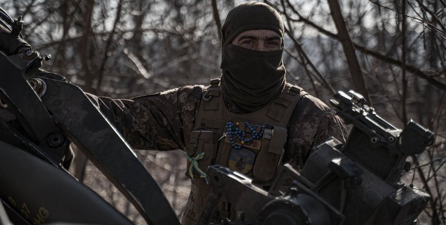 Бахмут, ЗСУ, солдат, артилерист, Донбас, війна в Україні, зброя