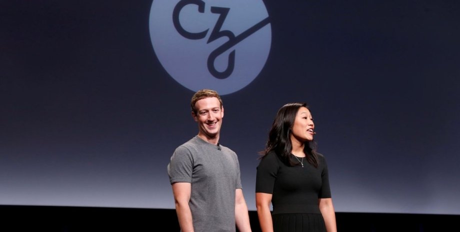 Основатель соцсети Facebook Марк Цукерберг и его жена Присцилла Чан / Фото: Reuters