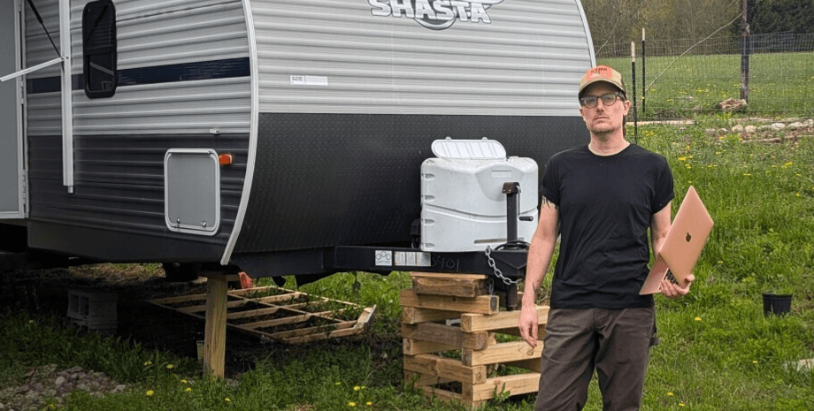 Увольнение программиста, инженер без работы, ИИ замещает людей, ChatGPT, увольнения, уволили с работы, история безработного айтишника, кризис в технологиях