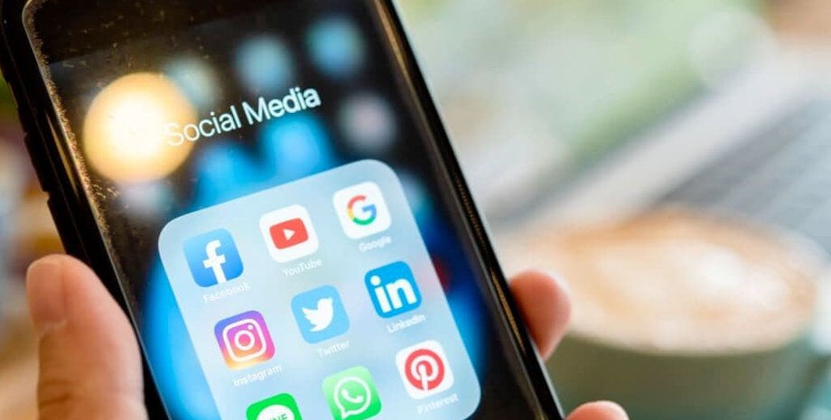 смартфон, соцмережі, інтернет