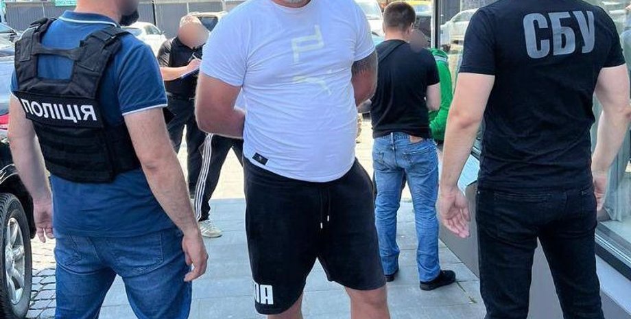 Нацполиция, уклонисты, незаконный выезд, война