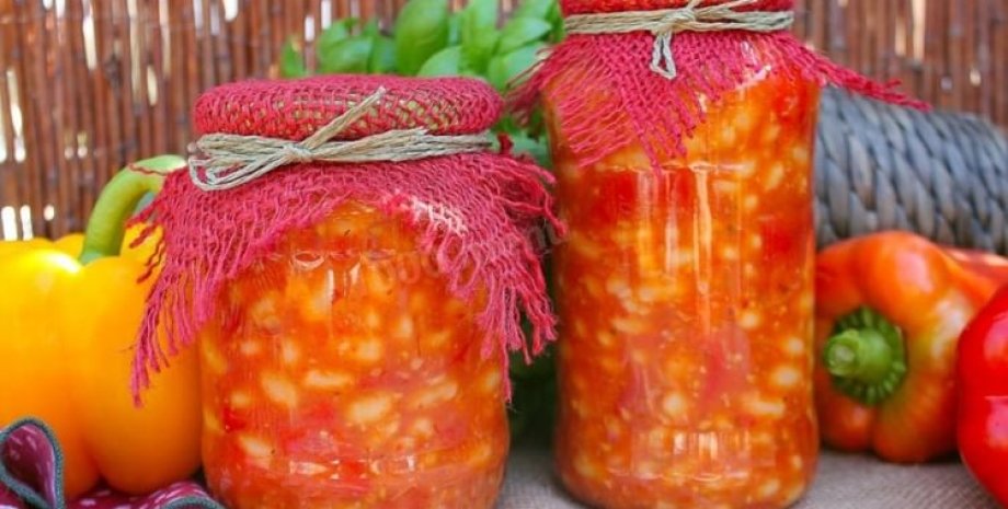 Лечо из болгарского перца с помидорами и чесноком на зиму