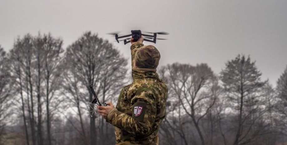 Украинские дроны-камикадзе FPV-дрон ВСУ