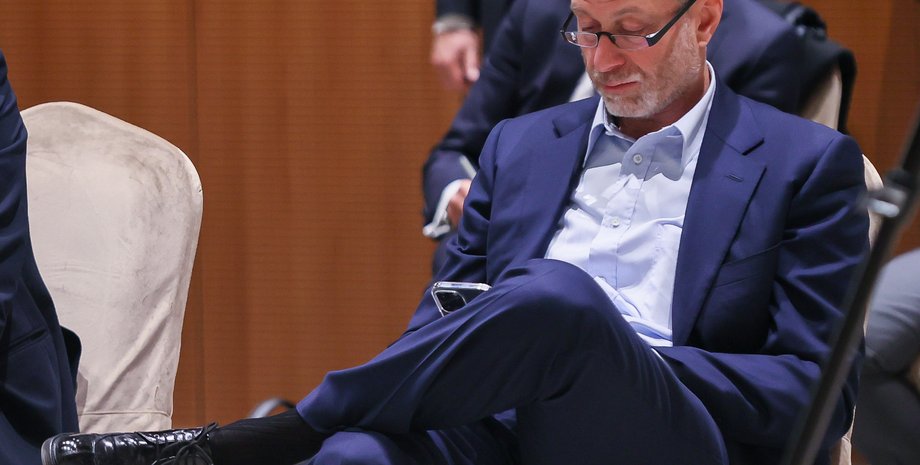 дом абрамовича, российский олигарх, арестованное имущество, франция, санкции против абрамовича, роман абрамович