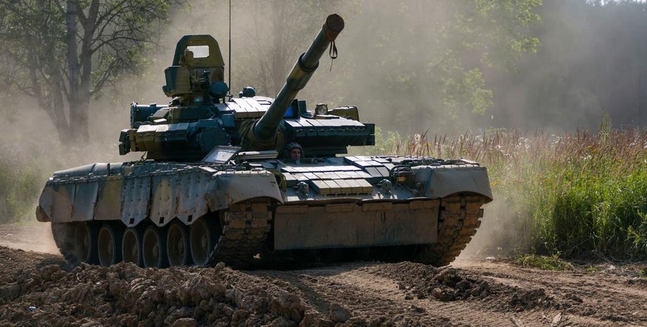 россия перебрасывает танки