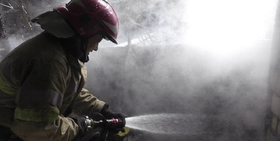 У Сумах та районі пролунали вибухи Суми атака