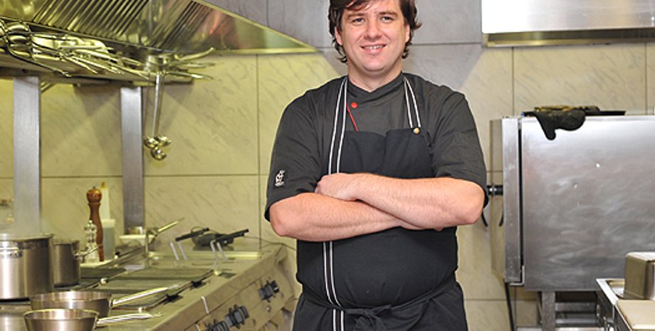 Женя Савилов, Фокус