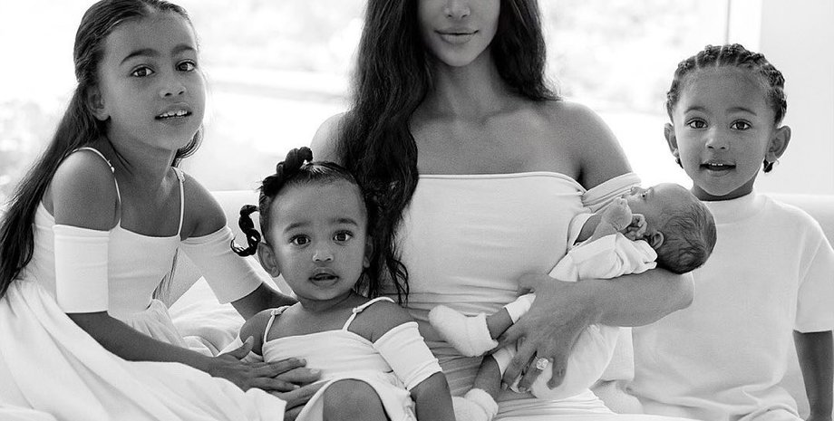 Ким Кардашьян с детьми, дети