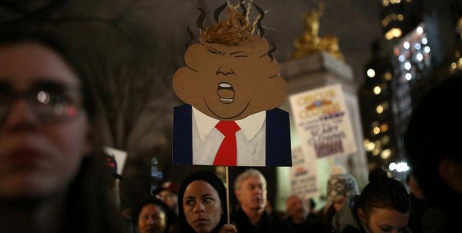 В США стартовала кампания за импичмент Трампа